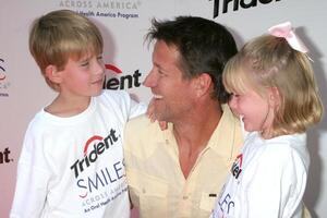 James denton, zoon herder en dochter malin foto