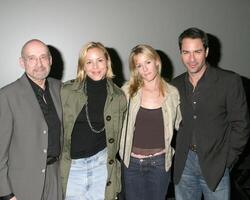 Arthur allan seidelman , regisseur Maria bello Maria stuart meesterzoon eric mccormack screenen van de zussen booglicht theaters los engelen, ca oktober 22, 2005 foto