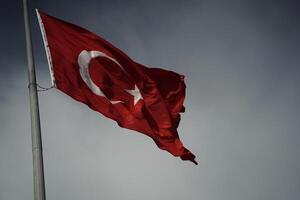 kalkoen Turks rood golvend vlag foto