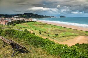 strand van Zarautz, baskisch land Spanje foto