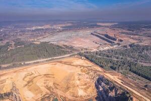 Open pit de mijne - antenne visie foto