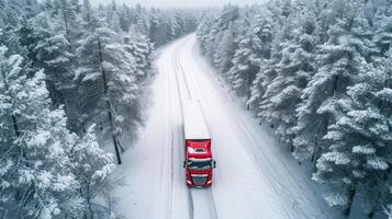 ai gegenereerd een groot rood eenzaam vrachtauto schijven langs de weg door de eindeloos winter Woud foto