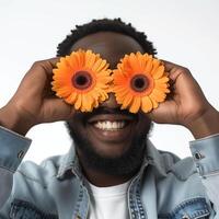 ai gegenereerd Afrikaanse Amerikaans Mens covers ogen met twee oranje gerbera's foto