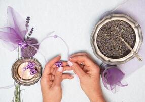 diy handgemaakt Purper lavendel zakje, stap door stap instructies, platl ja, stap vier foto