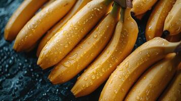 ai gegenereerd vers banaan fruit dichtbij omhoog met water druppels. foto