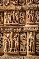 sculpturen Aan adinat jain tempel, khajuraho foto