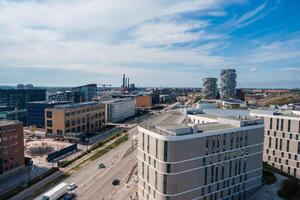 dag antenne visie van modern stedelijk landschap in Kopenhagen foto