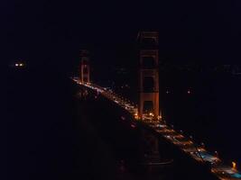 beroemd gouden poort brug, san francisco Bij nacht, Verenigde Staten van Amerika foto