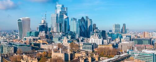 antenne visie van de iconisch toren brug Verbinden londen met Southwark foto