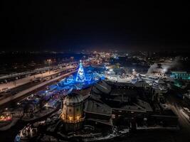 de meest mooi Kerstmis boom in Europa gelegen in riga, Letland foto