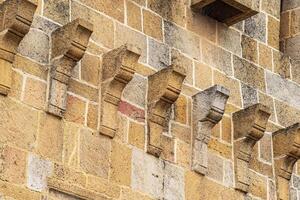 bouwkundig elementen van de vesting muur van de citadel van derbent, dagestan foto