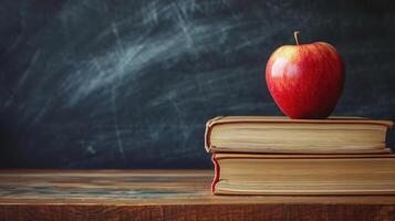 ai gegenereerd terug naar school- achtergrond met boeken en appel over- schoolbord foto