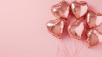 ai gegenereerd hart vormig roos goud folie ballonnen Aan een pastel roze achtergrond foto
