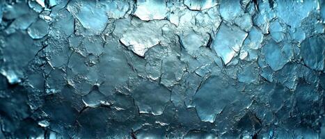 ai gegenereerd detailopname visie van getextureerde ijs Kristallen met ingewikkeld patronen en een koel blauw tint, presentatie van de schoonheid van bevroren water foto