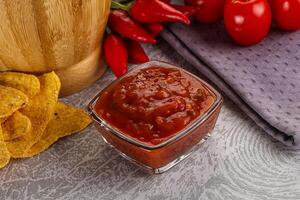 pittig Mexicaans saus salsa dip foto