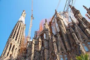 Barcelona, Spanje - mei 23 la sagrada familia - de indrukwekkend kathedraal ontworpen door gaudi, welke is wezen bouwen sinds 19 maart 1882 en is niet afgewerkt nog mei 23, 2011 in Barcelona, Spanje. foto