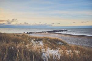 Deens kust Aan verkoudheid winter dag foto
