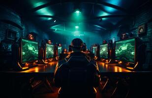 ai gegenereerd de Mens Bij een nvidia gaming toezicht houden op Bij een spel. gamer zit Bij lang bureau in donker kamer met meerdere computer schermen. foto