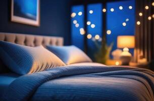 ai gegenereerd wereld slaap dag, modern slaapkamer interieur, knus atmosfeer, luxe hotel, glimmend sprei Aan een dubbele bed, wit kussens, blauw tinten, warm nacht verlichting, visie van de venster foto