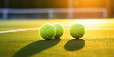 ai gegenereerd zomer tennis spel. detailopname bal Aan tennis rechtbank. actief levensstijl concept met kopiëren ruimte foto