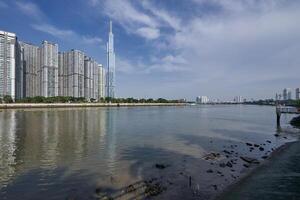 mooi ochtend- Bij oriëntatiepunten 81 ho chi minh stad, de hoogste gebouw in Vietnam foto