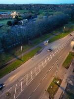 hoog hoek visie van schuurveld college weg Bij oosten- luton stad van Engeland gedurende zonsondergang. luton, Engeland uk. feb 19e, 2024 foto