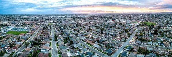 san leandro baai Oppervlakte. zonsondergang dar panorama. foto