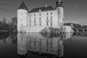 de kasteel van edelsteen in Westfalen foto