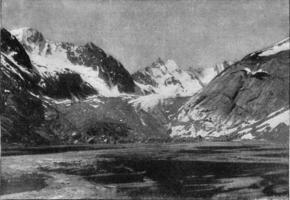 bergell vallei in Graubünden, wijnoogst gravure. foto