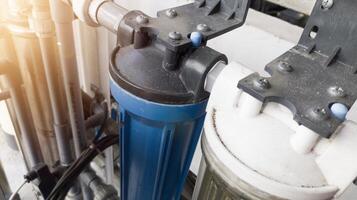 filter voor water behandeling in fabriek.water zuivering. foto