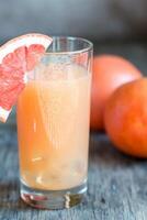 grapefruit en tequila paloma cocktail foto