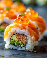 ai gegenereerd heerlijk Zalm sushi met tobiko foto