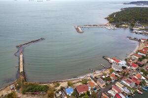 antenne visie van de baai in de buurt chengene skelet - een visvangst dorp in de buurt de stad van Burgas, bulgarije foto