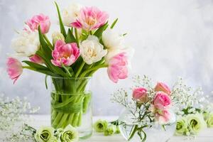 kleurrijk bloemen in voorjaar achtergrond foto