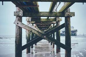 pier Bij de noorden zee n Duitsland foto