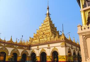 maha mijnat muni pagode, mahamuni Boeddha tempel in mandala, Myanmar Birma. foto