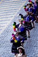 cusco, Peru, 2015 - inti straalmi festival zuiden Amerika Dames in traditioneel kostuum foto