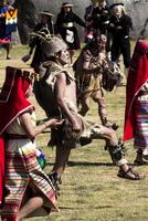 cusco, Peru, 2015 - inti straalmi festival zuiden Amerika mannen en Dames in traditioneel kostuum foto