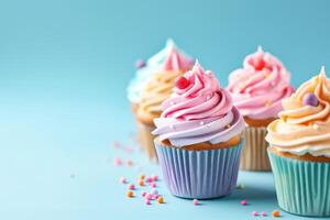 ai gegenereerd kleurrijk kop cakes geïsoleerd Aan pastel blauw achtergrond, kopiëren ruimte stijl, generatief ai foto