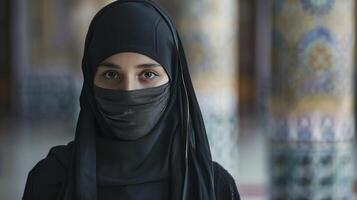 ai gegenereerd een vrouw Islamitisch kostuum moskee achtergrond foto