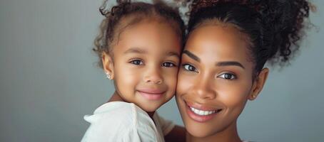 ai gegenereerd portret van gelukkig Afrikaanse Amerikaans moeder en dochter op zoek Bij camera en lachend. moeder dag foto