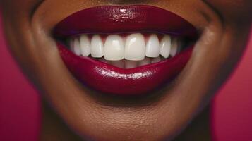 ai gegenereerd stralend Afrikaanse Amerikaans dames glimlach met diep rood lippenstift Aan roze backdrop foto