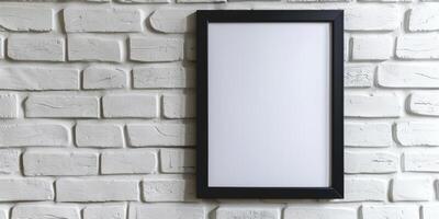 ai gegenereerd minimalistische elegantie, blanco zwart gemonteerd portret kader tegen een wit steen muur foto