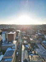 hoog hoek visie van gebouwen Bij stad centrum en downtown van luton, Engeland Verenigde koninkrijk. dec 1e, 2023 foto