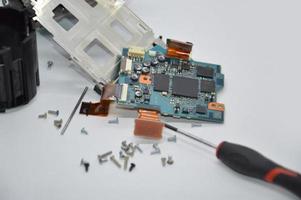 reparatie en demontage van een digitale camera foto