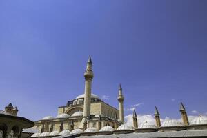 konya sultan selim moskee van mevlana museum. Islamitisch achtergrond foto