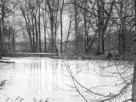 zwart-wit landschap foto