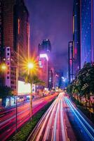 straat verkeer in hong Kong Bij nacht foto