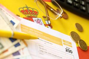 Modelo 200 Spaans belasting het formulier voor zakelijke inkomen belasting voor niet inwoner foto