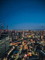 stedelijk top visie van avond in Japan foto